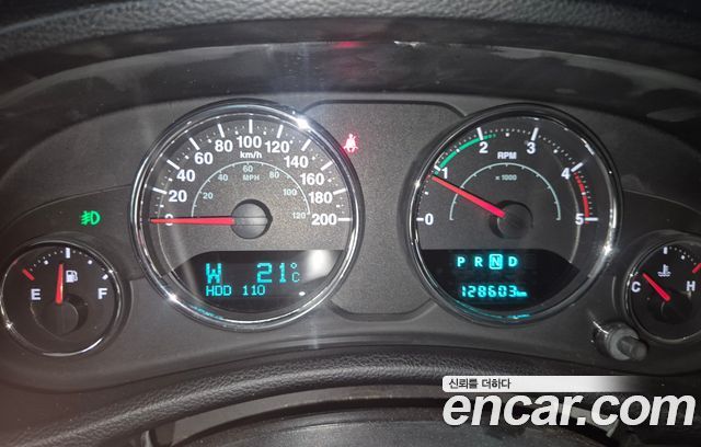 Jeep Wrangler (JK) 2.8 Diesel Sahara 4Door 2014 — фото 10