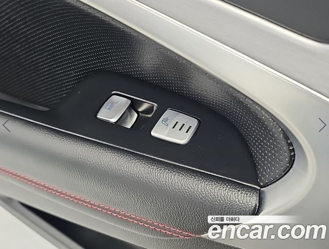 Genesis G70 2.0T Sport Package 2019 — фото 18