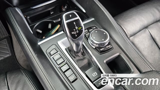 BMW X6 (F16) xDrive 30d 2016 — фото 9