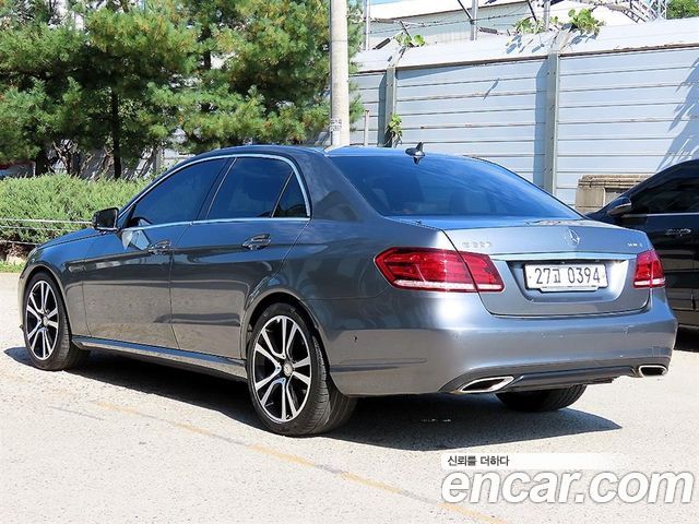 Mercedes-Benz E-Class (W212) E220 Bluetec Avantgarde Sport 2016 — фото 3