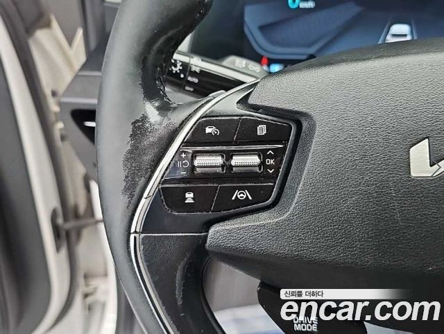 Kia EV6 Long Range Air 2022 — фото 22