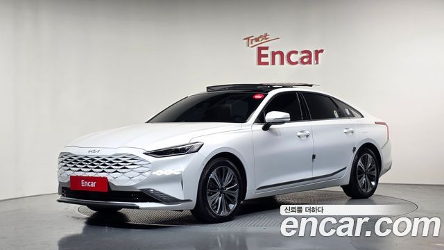 Kia K8 Hybrid Signature Special