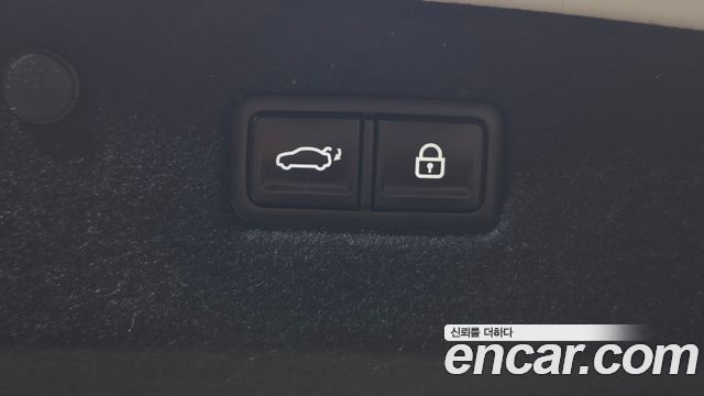 Kia K8 Hybrid Signature Special 2024 — фото 21