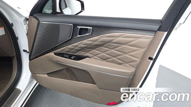 Kia K8 Hybrid Signature Special 2024 — фото 30