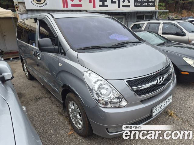 Hyundai Grand Starex 12-Seater Wagon CVX Luxury 2015 — фото 3