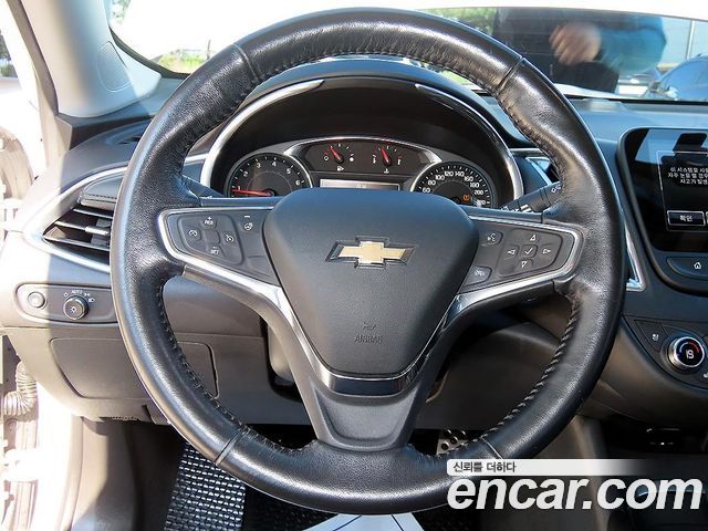 Chevrolet Malibu 1.5 Turbo LTZ 2017 — фото 8