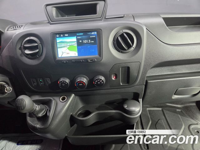 Renault Korea Master 2.3 Van S 2019 — фото 8