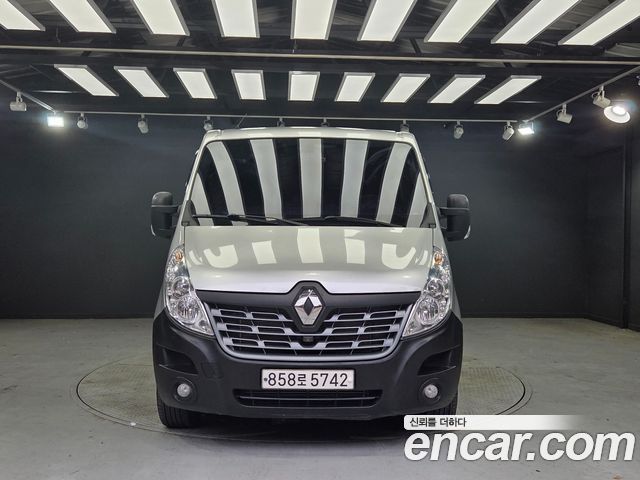 Renault Korea Master 2.3 Van S 2019 — фото 21