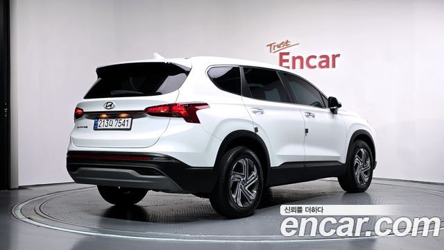 Hyundai Santa Fe Diesel 2.2 2WD Exclusive 2023 — фото 2