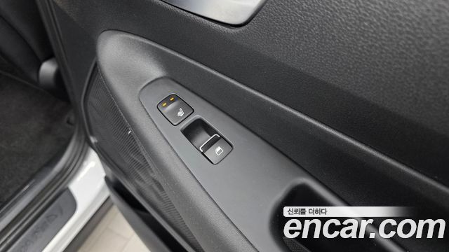 Hyundai Santa Fe Diesel 2.2 2WD Exclusive 2023 — фото 19