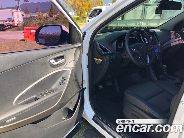 Hyundai Santa Fe (DM) Diesel(e-VGT) 2.0 2WD Premium 2015 — фото 10