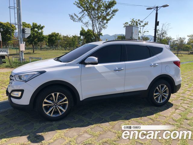 Hyundai Santa Fe (DM) Diesel(e-VGT) 2.0 2WD Premium 2015 — фото 21