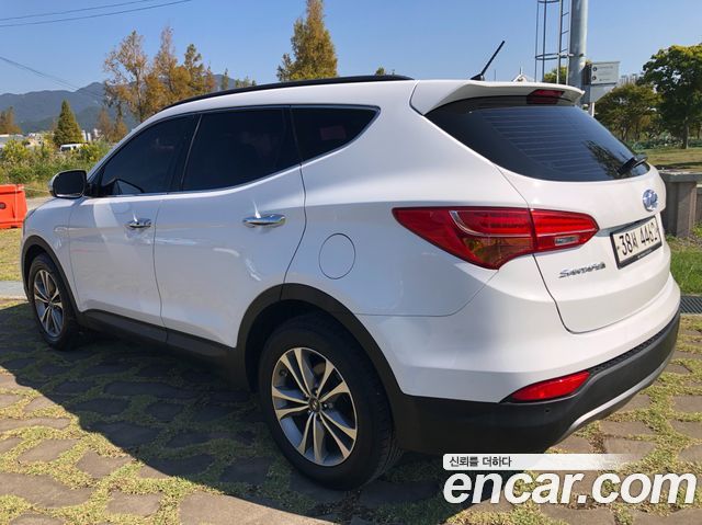 Hyundai Santa Fe (DM) Diesel(e-VGT) 2.0 2WD Premium 2015 — фото 22