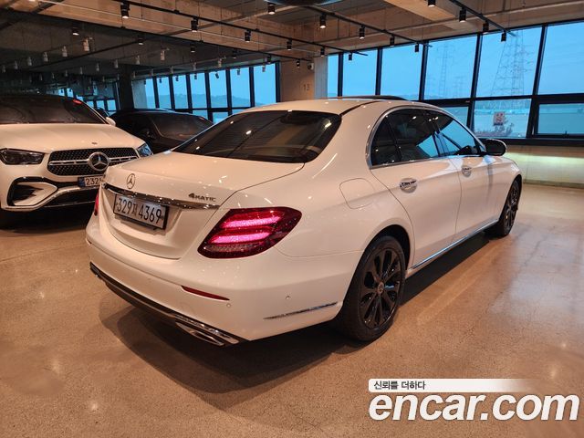 Mercedes-Benz E-Class (W213) E300 4MATIC Exclusive 2020 — фото 6
