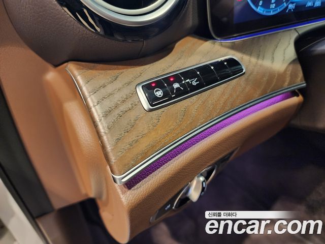 Mercedes-Benz E-Class (W213) E300 4MATIC Exclusive 2020 — фото 15
