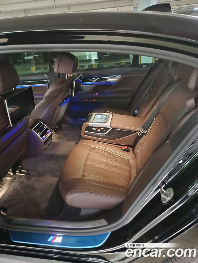 BMW 7 Series (G11) 745Le iPerformance M Sport 2020 — фото 2