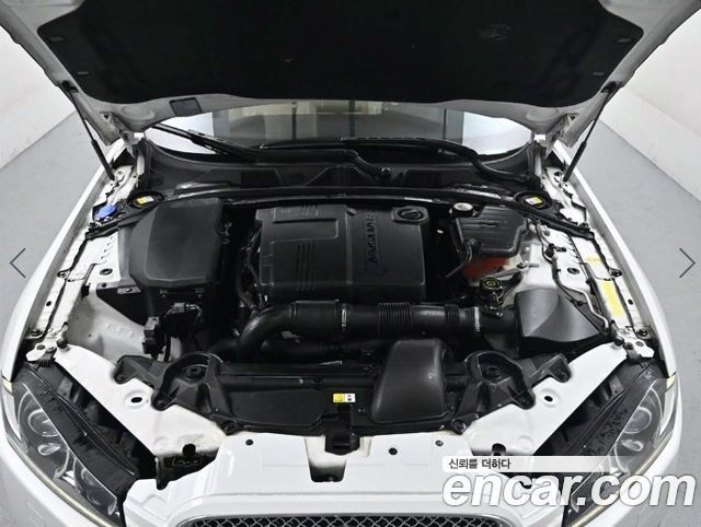 Jaguar XF 2.2D Luxury X250 2015 — фото 6