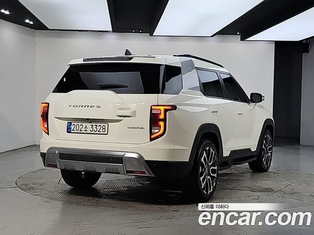 KG Mobility (SsangYong) Torres Gasoline 1.5 2WD T7 2023 — фото 4