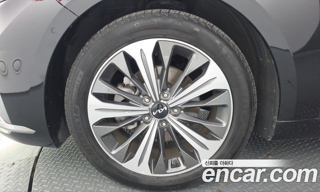 Kia K8 Hybrid Signature 2023 — фото 5