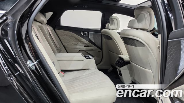 Kia K8 Hybrid Signature 2023 — фото 11