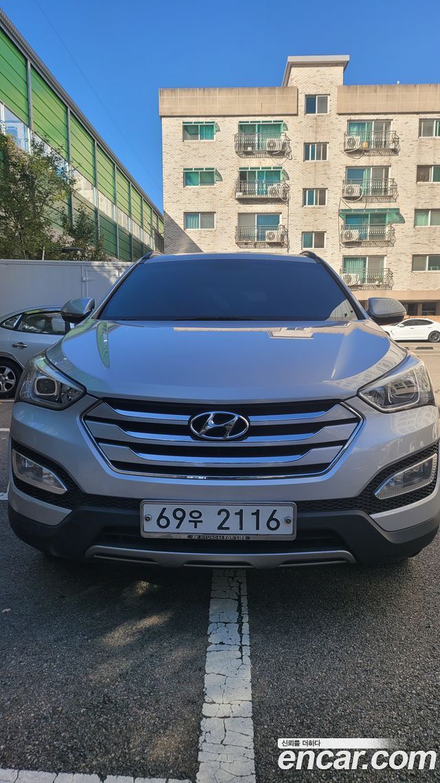 Hyundai Santa Fe (DM) Diesel(e-VGT) 2.0 2WD Premium