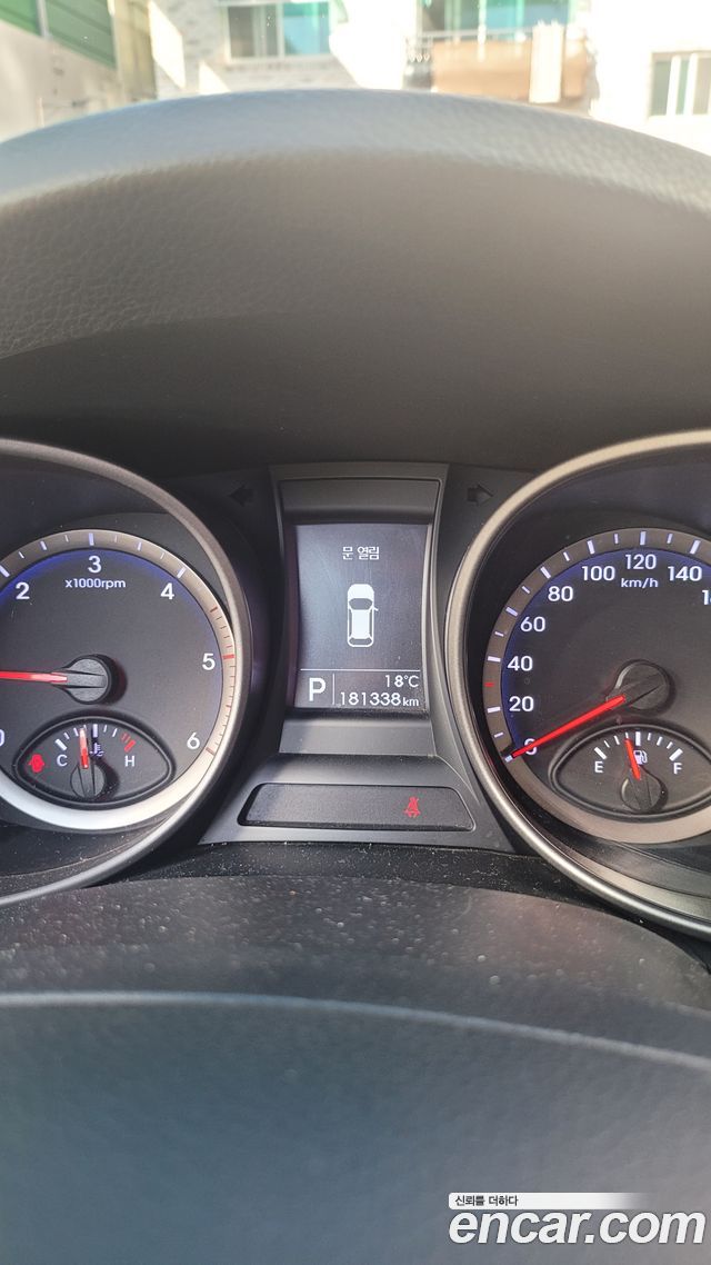Hyundai Santa Fe (DM) Diesel(e-VGT) 2.0 2WD Premium 2014 — фото 5