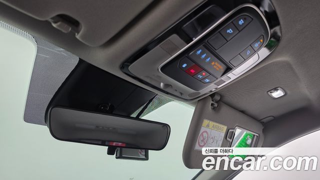 Hyundai Santa Fe Diesel 2.2 2WD Exclusive 2023 — фото 24