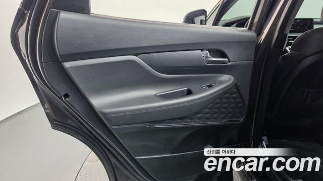 Hyundai Santa Fe Diesel 2.2 2WD Exclusive 2023 — фото 31