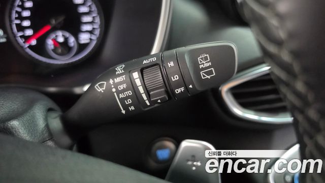 Hyundai Santa Fe Diesel 2.2 2WD Exclusive 2023 — фото 33