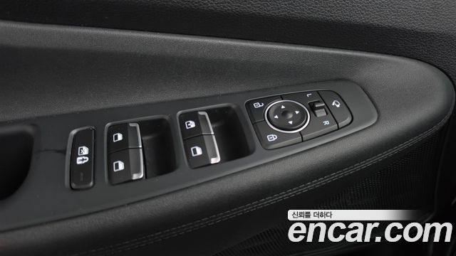 Hyundai Santa Fe Diesel 2.2 2WD Exclusive 2023 — фото 35