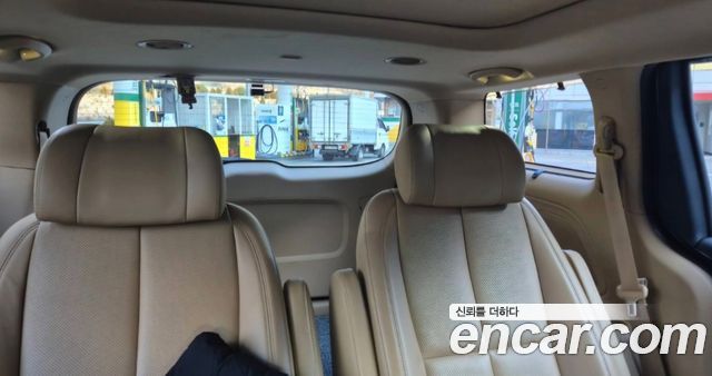 Kia Carnival 7-Seater Limousine President 2019 — фото 10