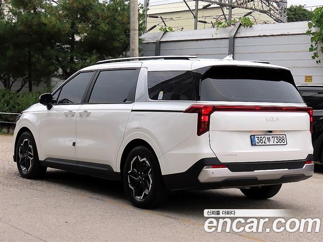 Kia Carnival (IV) Diesel 9-Seater Prestige 2024 — фото 3