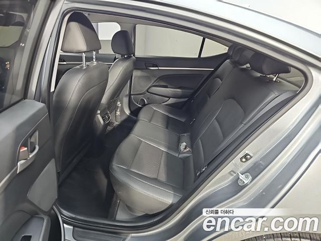 Hyundai Avante (AD) 1.6 GDI Smart 2016 — фото 16