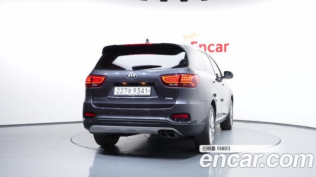 Kia Sorento Diesel 2.0 2WD Prestige 2019 — фото 4