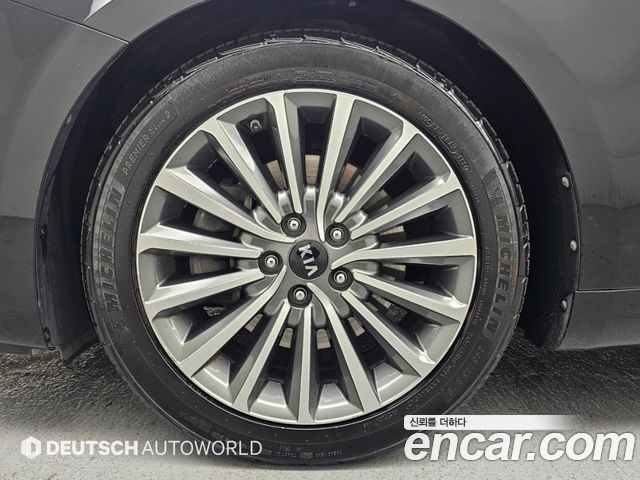 Kia K7 2.2 Diesel Limited 2018 — фото 5
