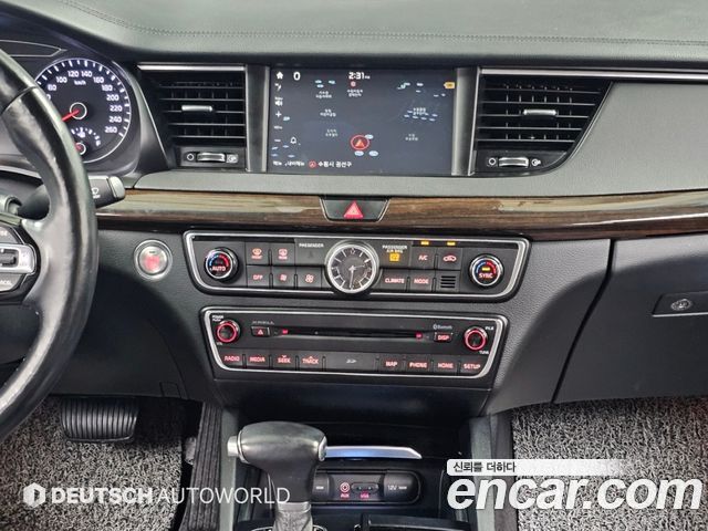 Kia K7 2.2 Diesel Limited 2018 — фото 18