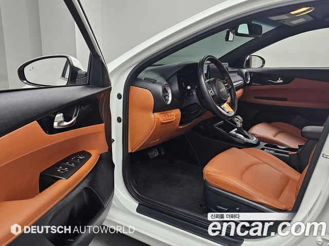 Kia K3 (II) 1.6 Noblesse 2022 — фото 15