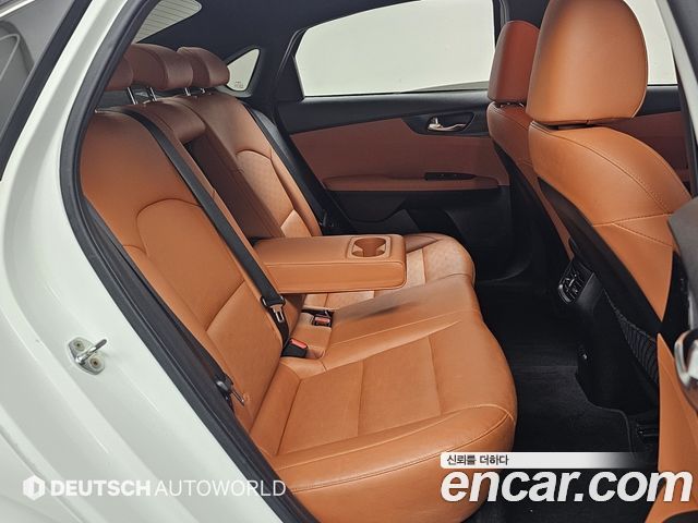 Kia K3 (II) 1.6 Noblesse 2022 — фото 16