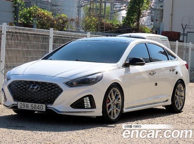 Hyundai Sonata New Rise 2.0 Turbo Exclusive 2019 — фото 2
