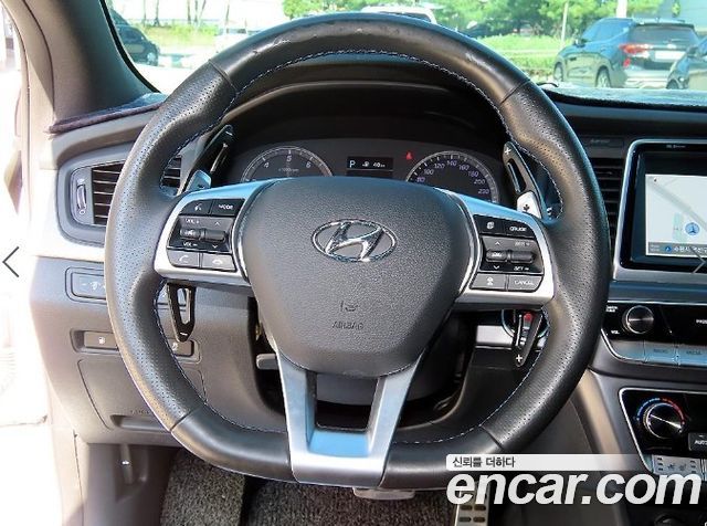 Hyundai Sonata New Rise 2.0 Turbo Exclusive 2019 — фото 8
