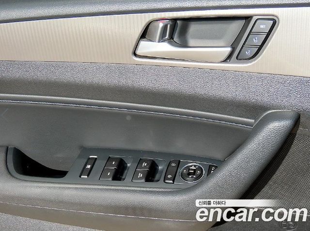 Hyundai Sonata New Rise 2.0 Turbo Exclusive 2019 — фото 15