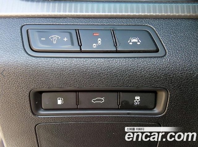 Hyundai Sonata New Rise 2.0 Turbo Exclusive 2019 — фото 16
