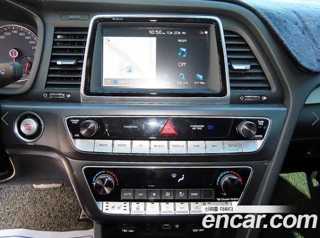 Hyundai Sonata New Rise 2.0 Turbo Exclusive 2019 — фото 17