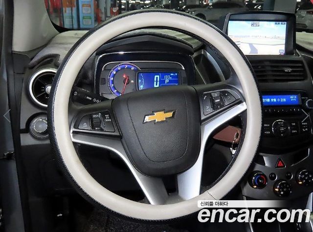 Chevrolet Trax 1.4 LT Leather Package 2015 — фото 8