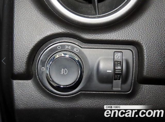Chevrolet Trax 1.4 LT Leather Package 2015 — фото 18