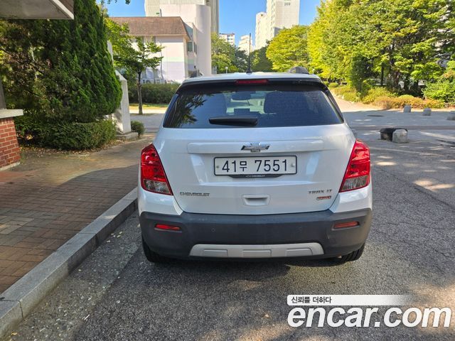 Chevrolet Trax 1.4 LT Leather Package 2015 — фото 4