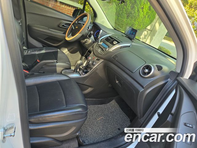 Chevrolet Trax 1.4 LT Leather Package 2015 — фото 9