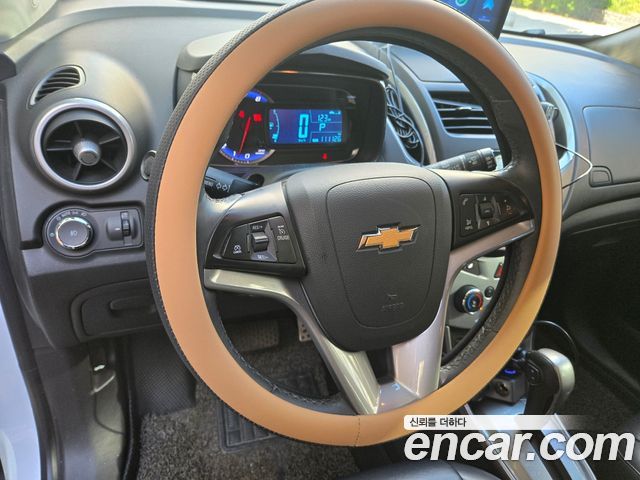 Chevrolet Trax 1.4 LT Leather Package 2015 — фото 19