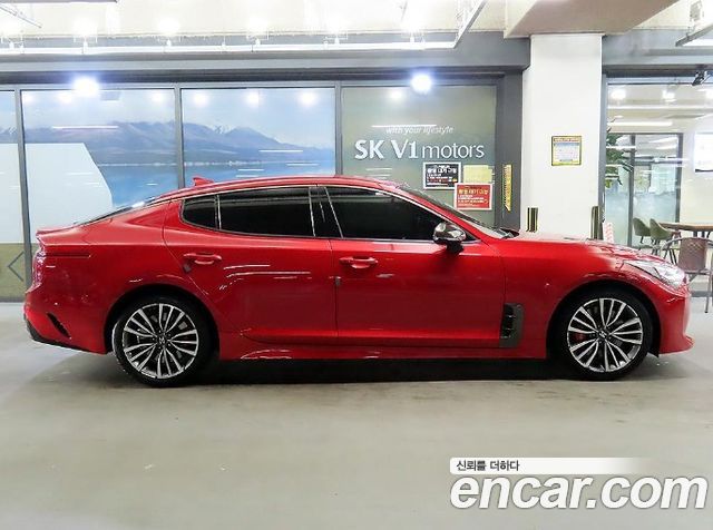 Kia Stinger 2.0 Turbo 2WD Dream Edition 2018 — фото 3