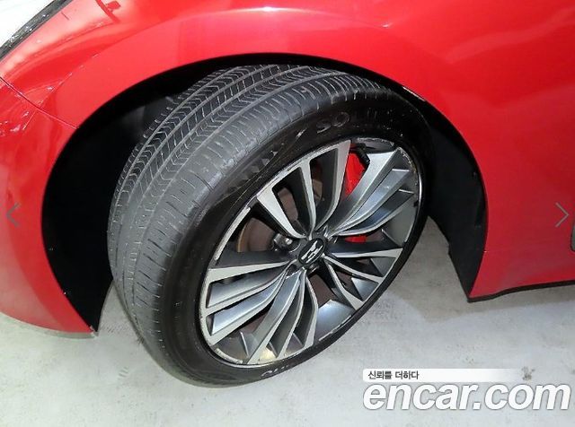 Kia Stinger 2.0 Turbo 2WD Dream Edition 2018 — фото 24